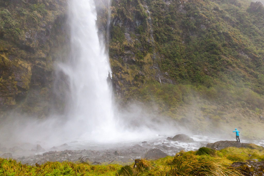 Sutherland Falls, the highest in New Zealand. The water falls 580m. 